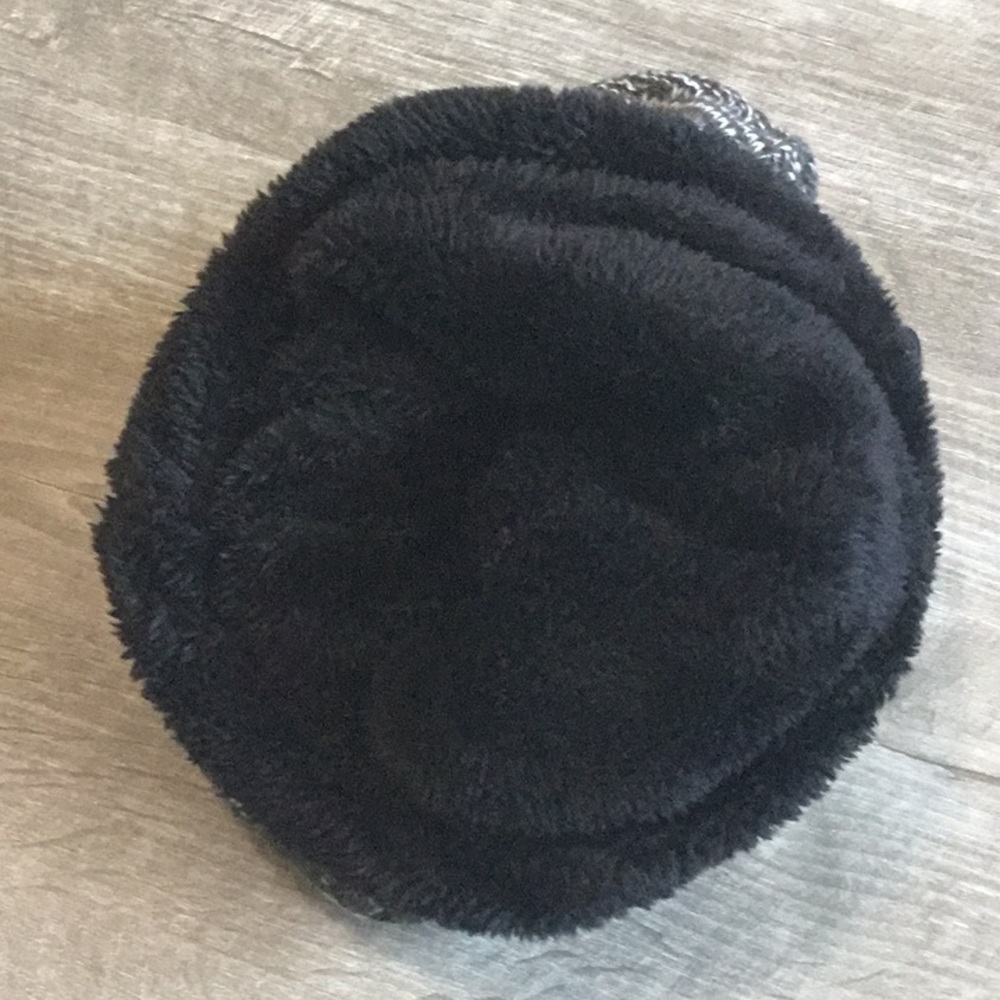 Winter Hat - Picture 2 of 4